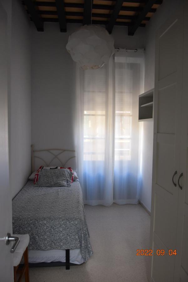 Apartamento Muy Bien Situado En El Centro De Cadiz Y Al Lado De La Playa Exterior photo