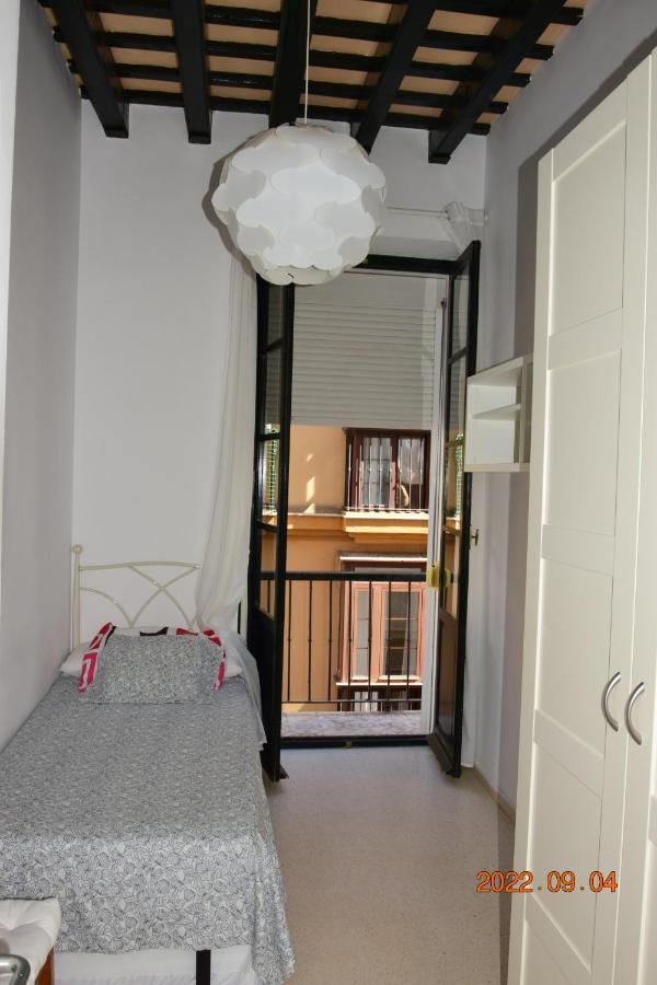 Apartamento Muy Bien Situado En El Centro De Cadiz Y Al Lado De La Playa Exterior photo